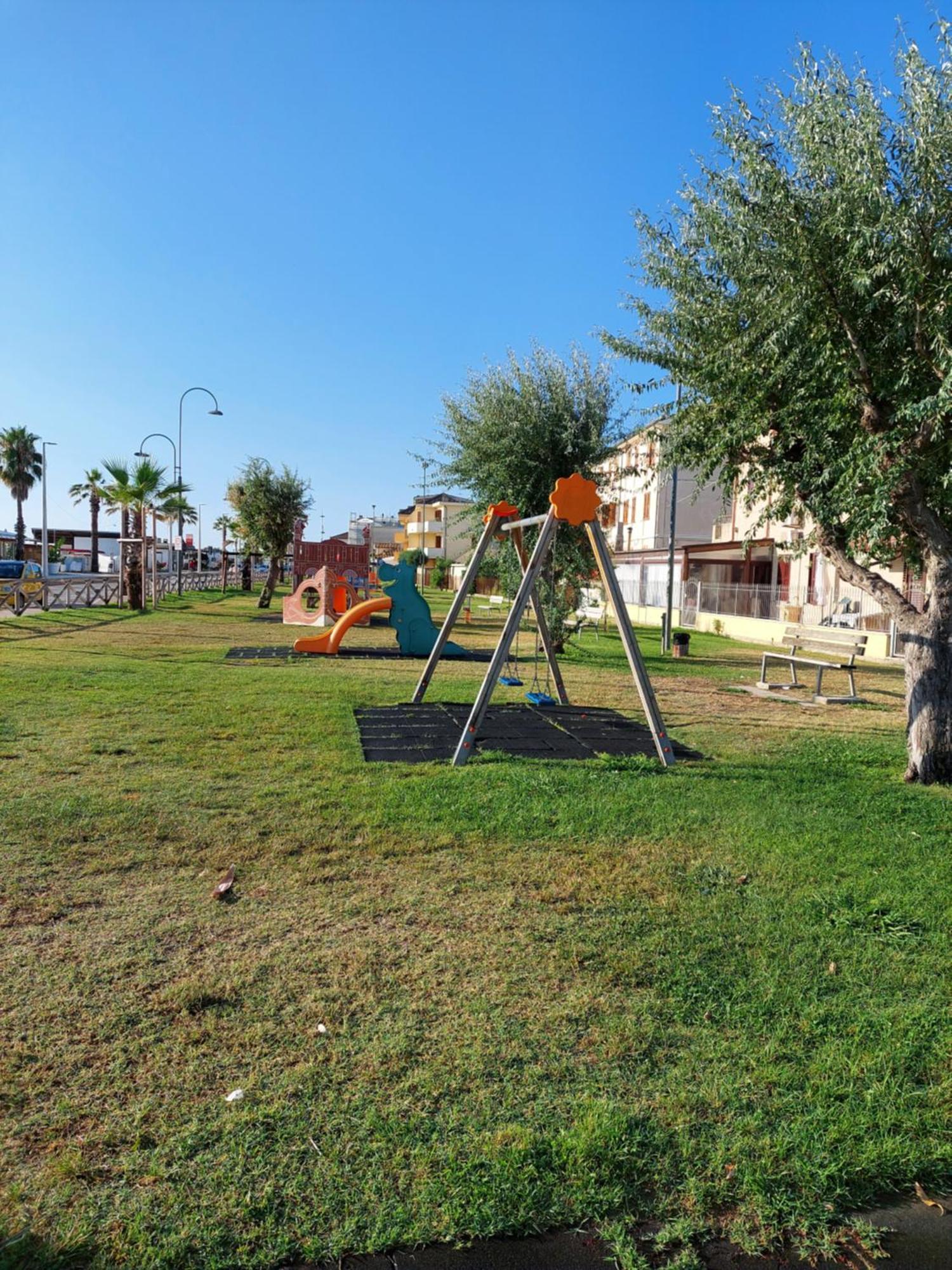 شقة La Conchiglia Porto SantʼElpidio المظهر الخارجي الصورة