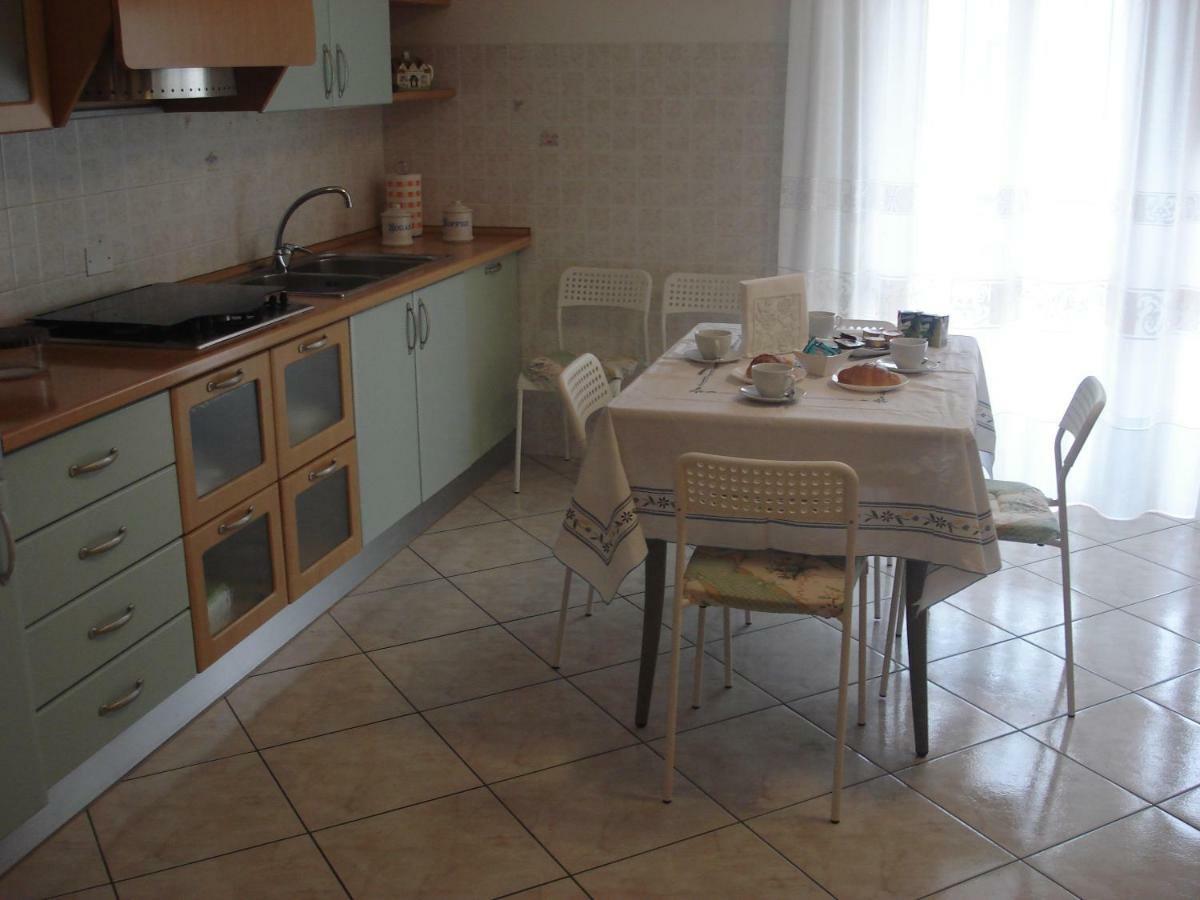 شقة La Conchiglia Porto SantʼElpidio المظهر الخارجي الصورة
